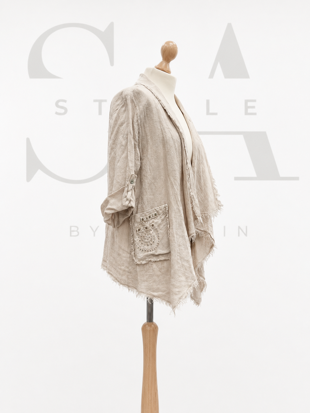 Damen Cardigan / leichte Jacke in Beige mit Fransen