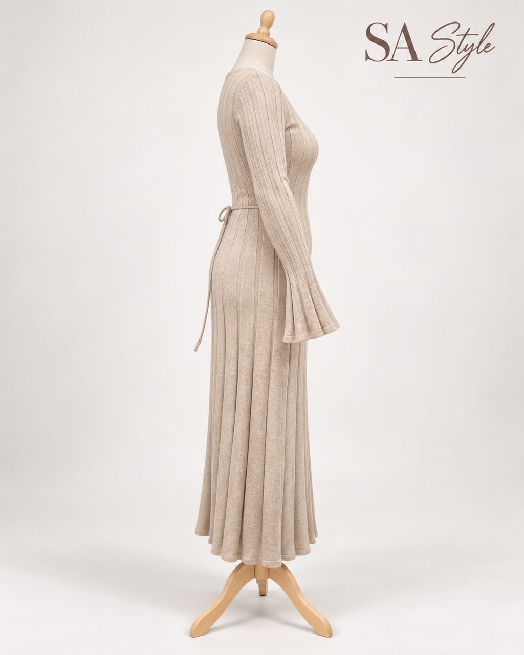 Rippstrick-Maxikleid in Creme/Beige