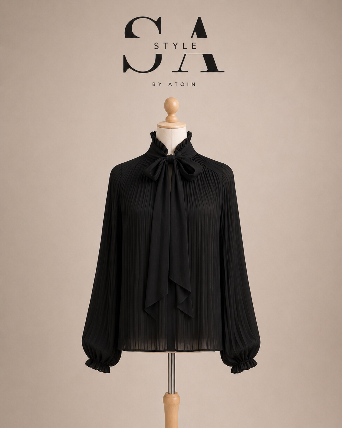 Plissee-Bluse mit Schleifenkragen – Schwarz